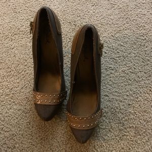 Qupid heels size 71/2